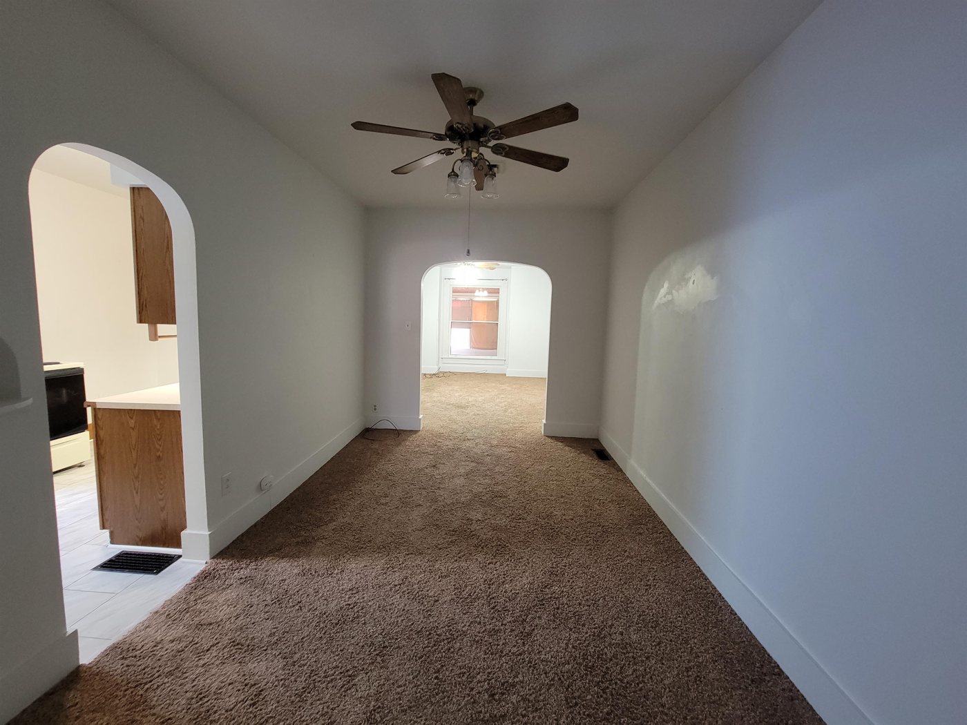 1105 1/2 Avenue F